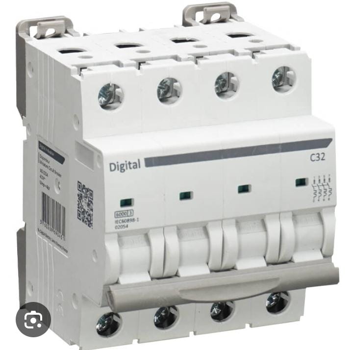 DISJONCTEUR TÉTRAPOLAIRE C32