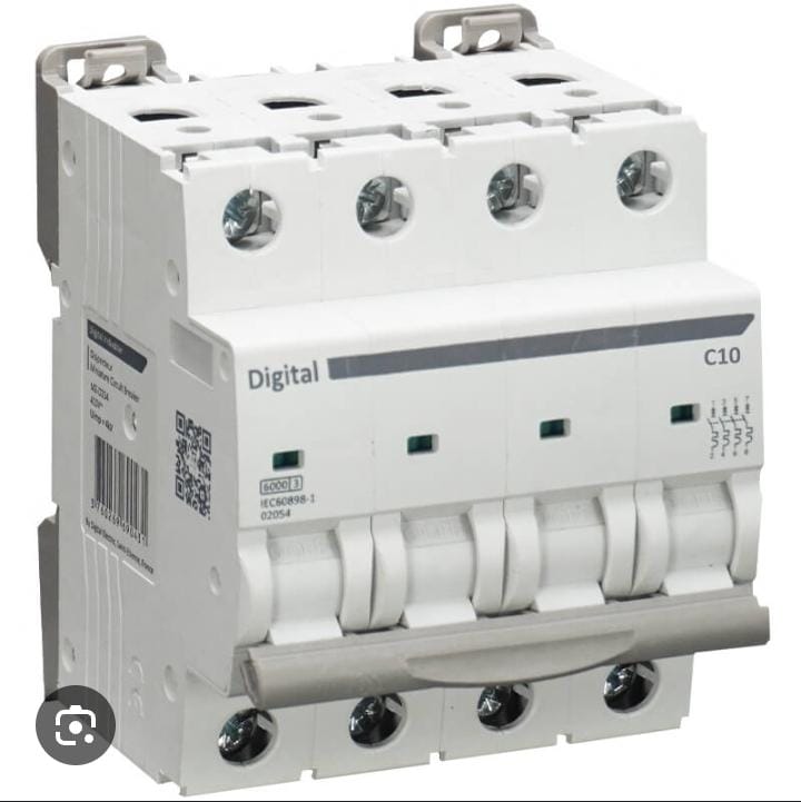 DISJONCTEUR TÉTRAPOLAIRE C10